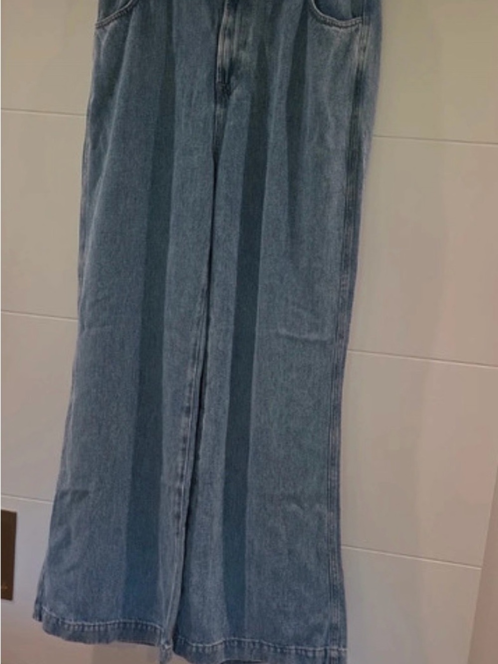 7 For All Mankind Light Blue Denim Jeans - Picture 4 of 7
